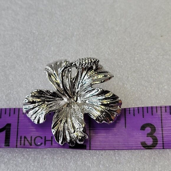 Rhodium Hibiscus Brooch Pin Medium Size - Picture 3 of 6